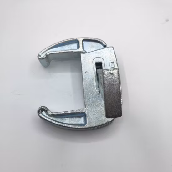 A soldadura forjada Doka aperta as peças de aço do sistema do molde